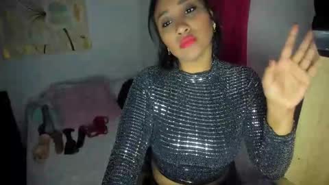 alvarez online show from January 12, 10:37 pm