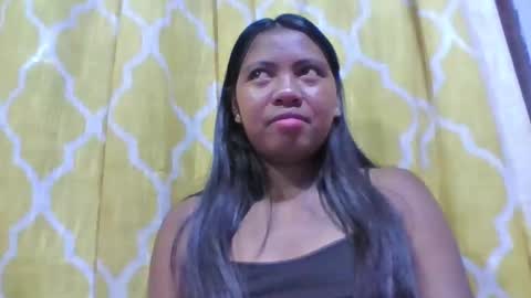 alydiah816442 online show from May 3, 3:32 am