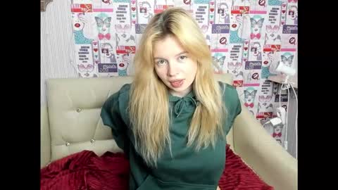 Alysa   7GMT  online show from November 28, 11:13 am