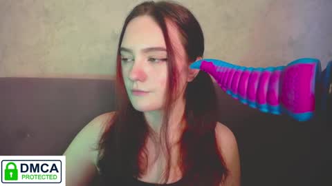 Alyssa online show from December 18, 10:08 am