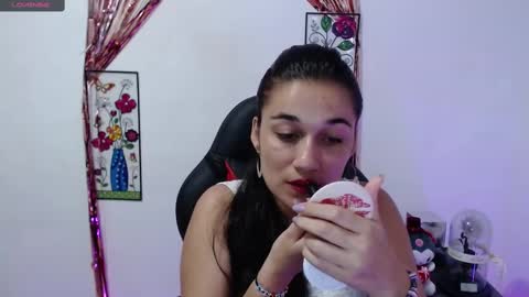 Alyssa online show from February 27, 11:59 pm