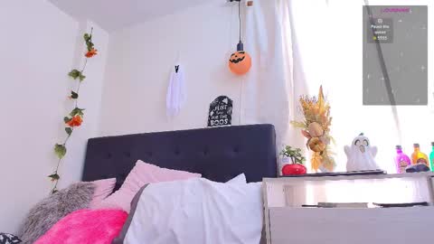 Isabella online show from October 12, 7:38 pm