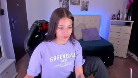 B I A N C A online show from January 15, 2:49 am