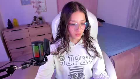 B I A N C A online show from March 11, 3:47 am