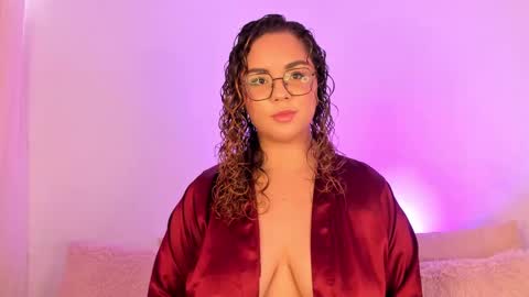 amalia bennet online show from September 13, 4:26 pm