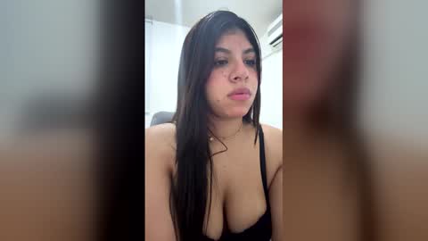 Amanda online show from April 19, 4:12 am