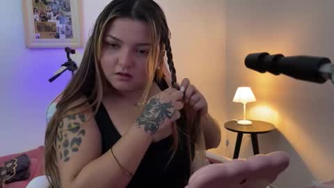 Amandha online show from March 8, 2:54 pm