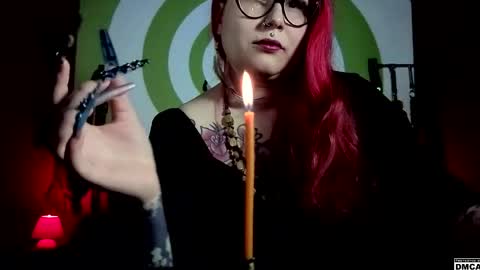 Goddess Amanita online show from April 9, 1:38 pm