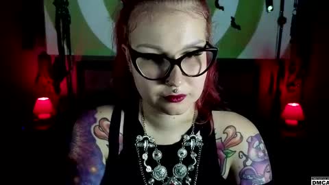 Goddess Amanita online show from April 11, 12:31 pm