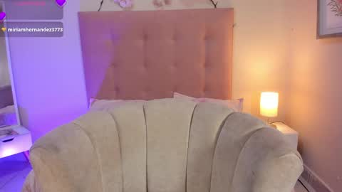 Amanda online show from April 9, 6:05 am