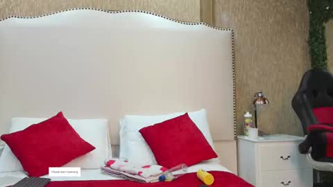 luna online show from September 29, 11:15 am