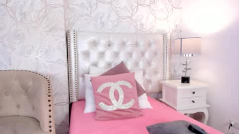 amara_rousse online show from February 21, 11:44 am