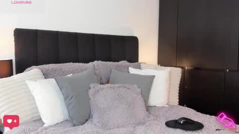 Amara online show from January 9, 9:19 pm