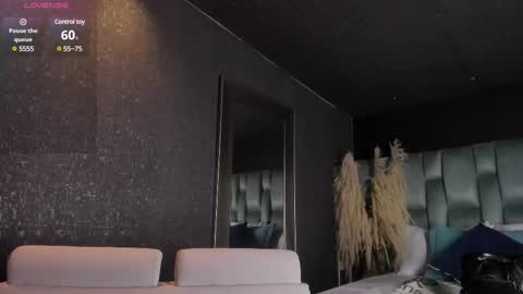 Emily online show from March 10, 11:55 am