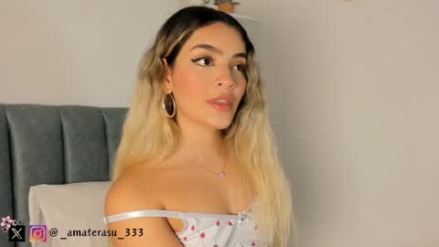  Mar  independent model  online show from December 24, 12:44 am