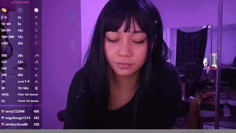 leash online show from March 26, 4:25 am