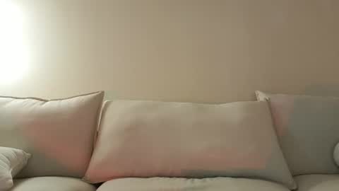 amaya_floress online show from March 18, 5:12 am