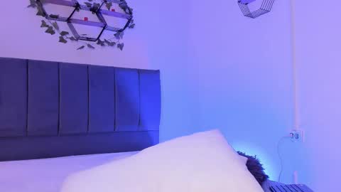 ambar_gh1 online show from October 25, 8:37 pm