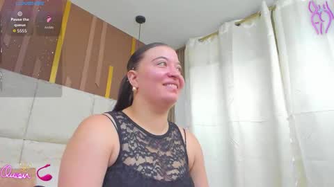 AmbarGills online show from April 12, 1:47 pm