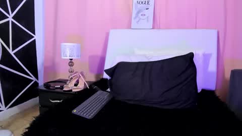 Ambar  online show from November 29, 9:35 am