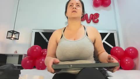   online show from February 15, 3:31 am