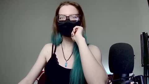 Amber non-nude model online show from January 15, 10:24 pm