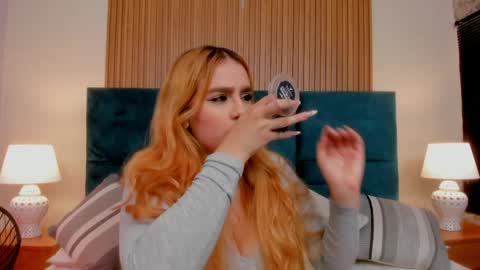 Emily online show from April 10, 7:09 pm