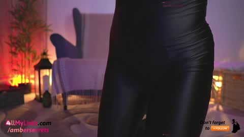 Amber online show from September 10, 7:36 pm