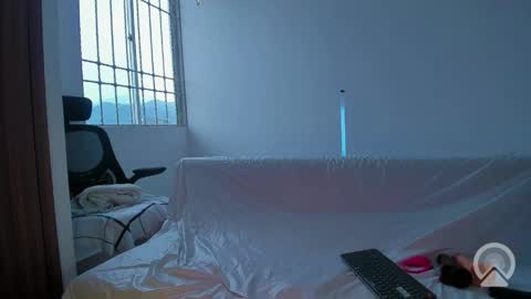 Amber latina online show from April 7, 9:39 pm