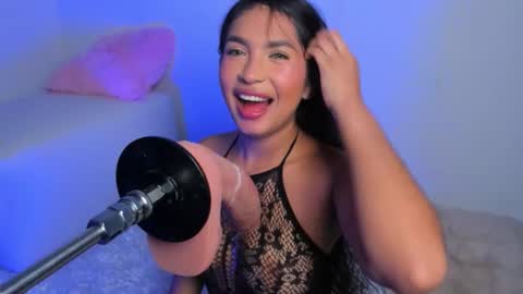 Amber online show from November 6, 4:18 am