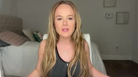 Amber online show from November 7, 1:11 am