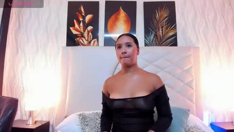 Amberr Greyy online show from January 25, 2:30 pm