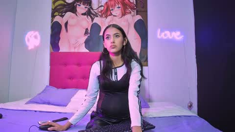 Amber  online show from January 10, 6:28 pm