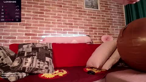  26 WEEK Princess  Linnea  online show from February 9, 10:31 am