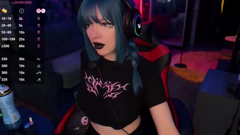 Amelia Aley  online show from September 14, 11:08 am