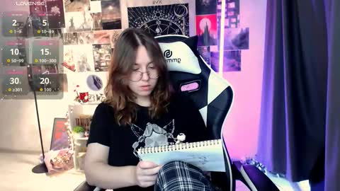 Amelia online show from October 9, 8:51 am