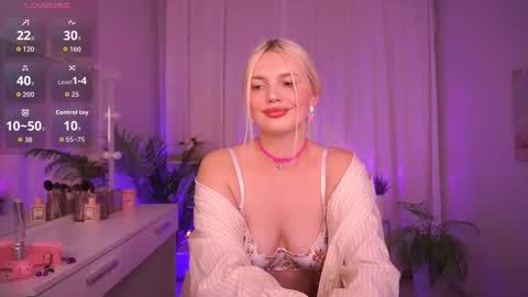  Amelia  online show from October 10, 6:40 am