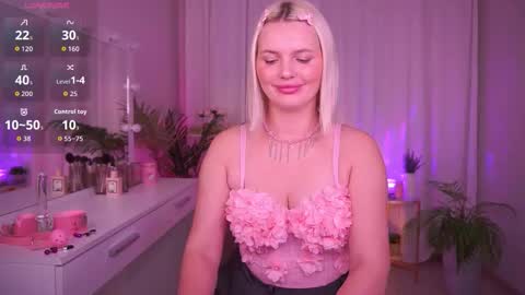  Amelia  online show from October 9, 6:39 am