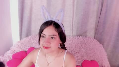 Amelia online show from December 20, 8:02 pm