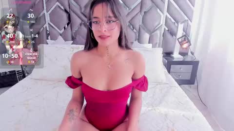 amelli_colette online show from November 4, 2:11 pm