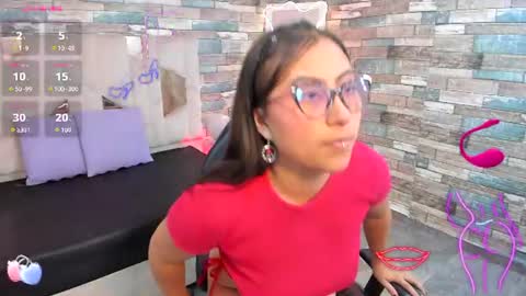 amhira_tay online show from June 18, 7:41 pm