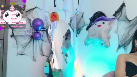 Amy online show from October 22, 5:40 pm