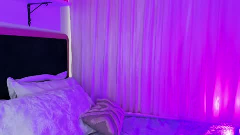 Ammy Nova online show from May 26, 10:20 pm