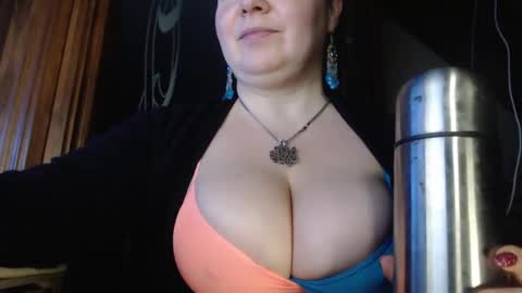 amorelara online show from January 9, 4:06 pm