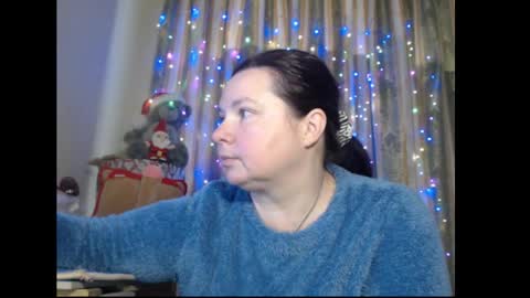 amorelara online show from December 1, 11:36 am