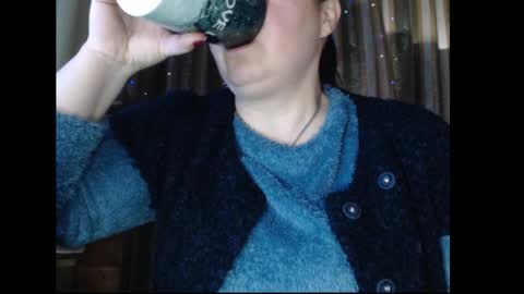 amorelara online show from November 30, 9:24 am