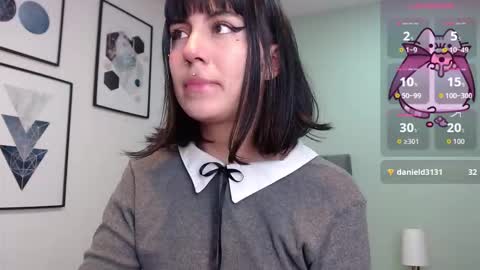 Amy 3 online show from October 10, 5:01 am