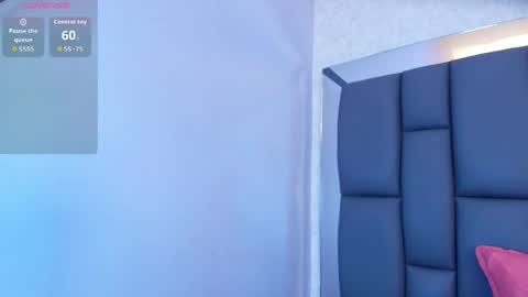 amy__wats0n online show from April 11, 7:06 pm