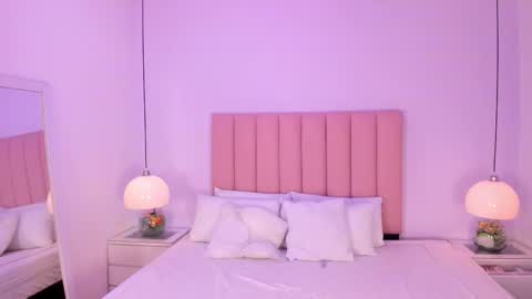 Aleja   online show from November 2, 3:10 am