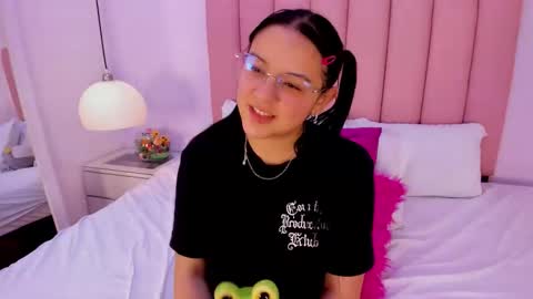 Aleja   online show from November 25, 5:31 am